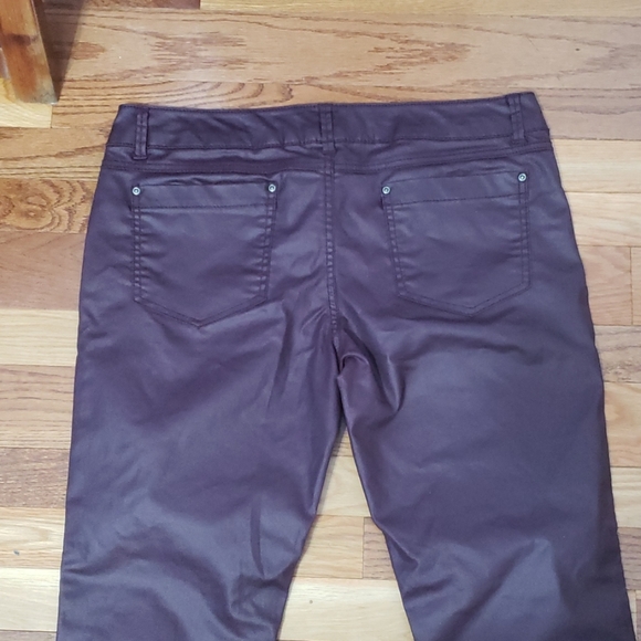 Mudd juniors Jeans pants size 13 leathery finish - Picture 5 of 5